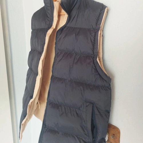 Men's vest like new, reversible, size L, beige and blue