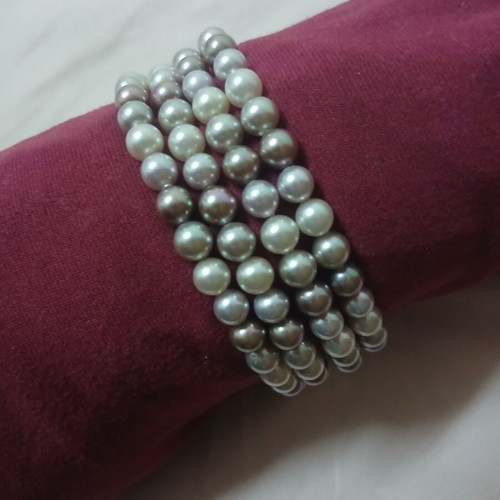 Bracelets set like new, 2 pieces, white and purple