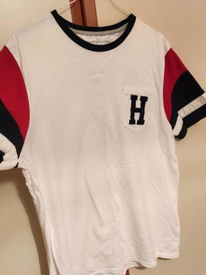 Tommy Hilfiger T-shirt μέγεθος Medium λευκό με navy vintage style σαν καινούργιο