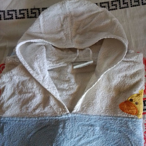 Framsohn kids bathrobe used, white and blue for boys