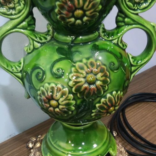 Table lamp very old porcelain like new