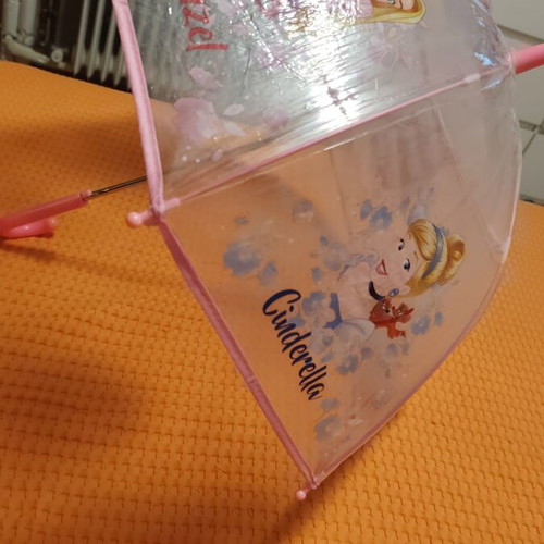 Children's umbrella with forever princess theme, pink