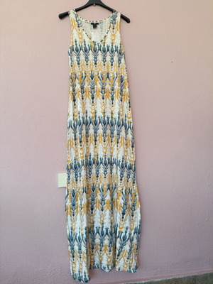 H&M maxi dress like new, colorful geometric boho pattern