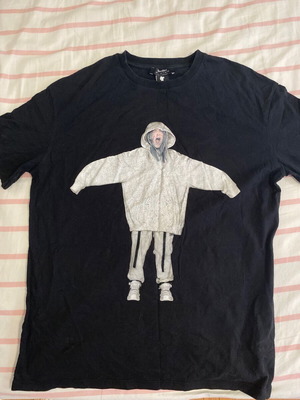 Billie Eilish t-shirt used, size S, black from Bershka