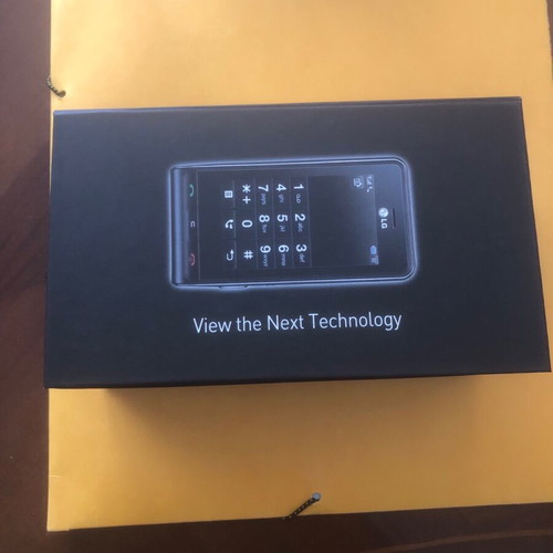LG KU 990 phone new collectible unused with Schneider Kreuznach lens