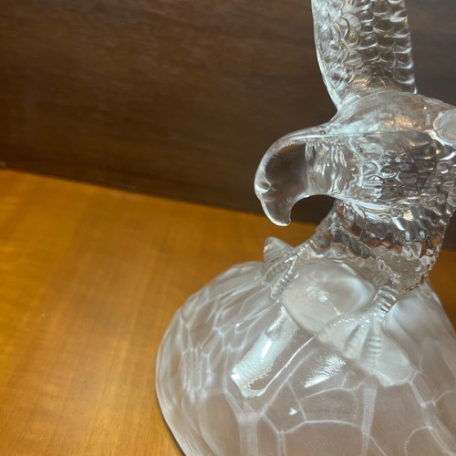 Vintage κρυστάλλινος αετός Cristal d’Arques σε πτήση με frosted βάση σαν καινούργιο