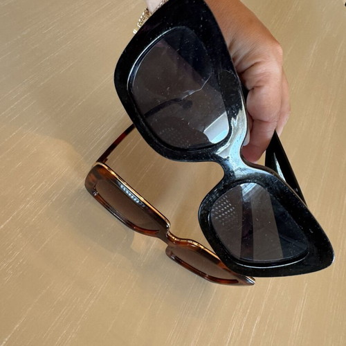 Women's Sunglasses Set like new, black cat-eye & oversized tortoise