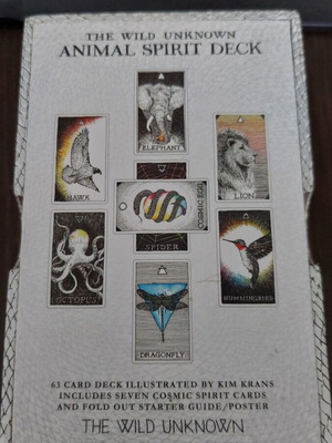 The Wild Unknown Animal Spirit σετ σαν καινούργιο