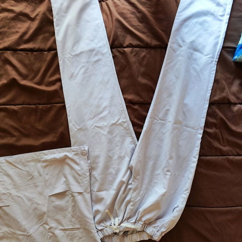 Nursing set like new, size M for doctors and nurses
