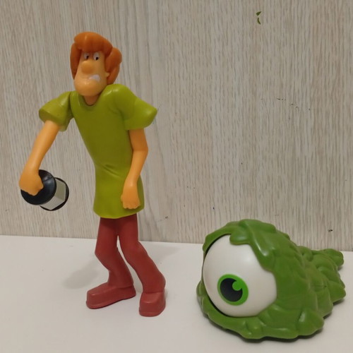 Burger King Hanna Barbera Scooby Doo Shaggy & Swamp Monster figure set