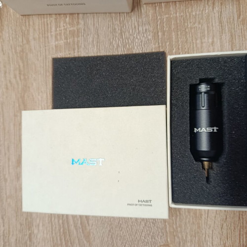 Mast Pro Rotary Tattoo Machine Pen Kit with 2 Wireless Batteries and Accessories