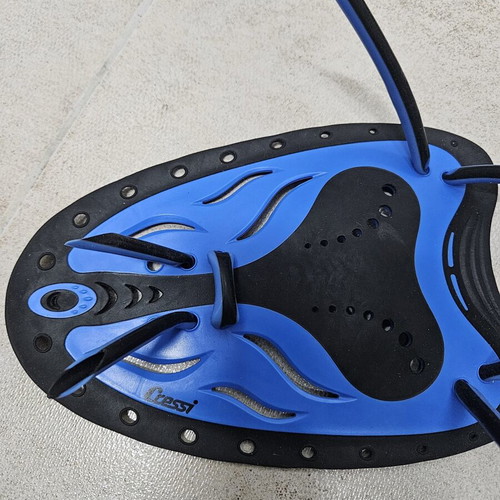 Complete swimming set like new with Cressi sub fins and accessories