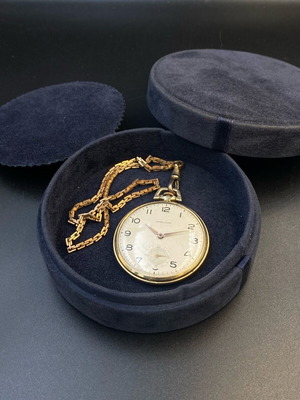 Hamilton Pocket Watch Like New 1940s Beige Gold Tone