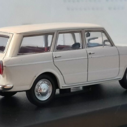 Fiat 1100R Familiare 1966 model car 1/43 scale