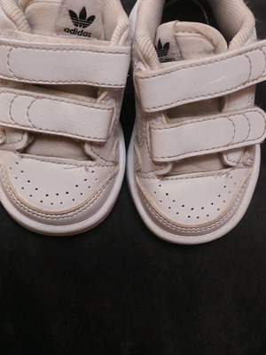 Adidas size 19 like new for boy