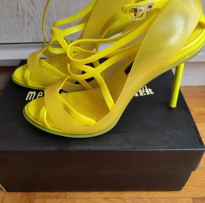 Πέδιλα νο 40 melissa + jaun paul gaultier κίτρινα