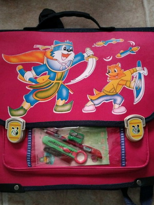School bag like new without packaging
