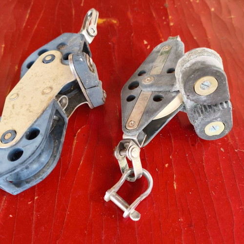 Set of 4 nautical sailing pulleys (blocks)