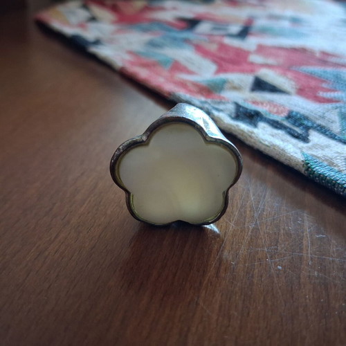 Vintage ring with mother of pearl silver plated used