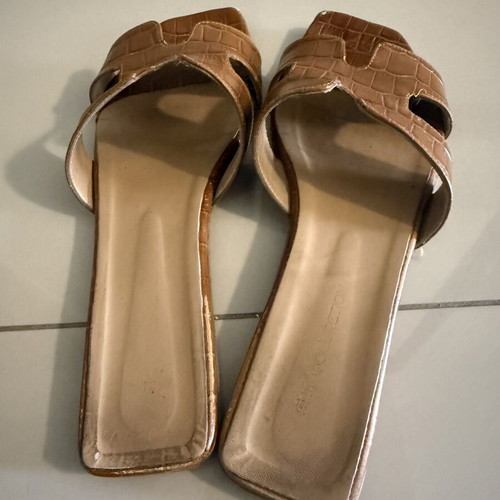 Slippers flat brown croco pattern size 41 used