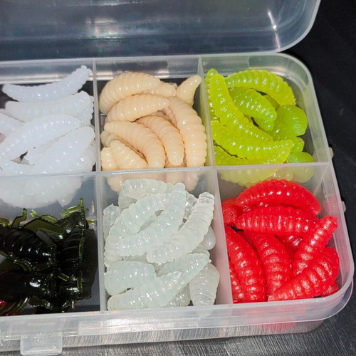 Artificial Fishing Lures Set like new, silicone and plastic box