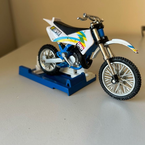 Metal miniature motorcycle used, amazing rare model