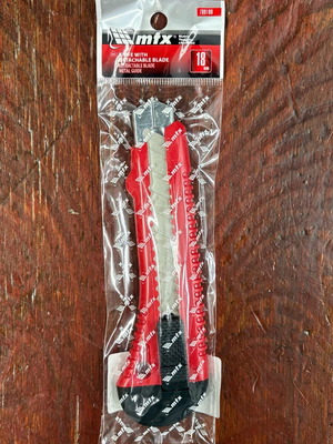 Canvas cutter red 18mm knife new