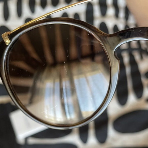 Vogue sunglasses used with brown tortoiseshell frame and brown degrade lenses