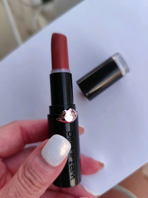 Wet n Wild Mega Last Lip Color σαν καινούργιο
