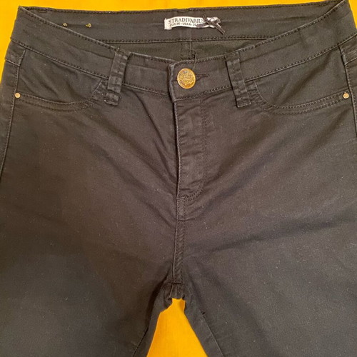 Stradivarius black pants slim fit like new size S