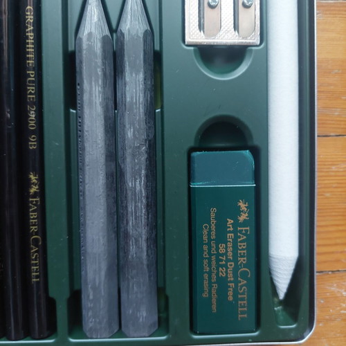 Faber-Castell Pitt Graphite Set 19 pieces like new