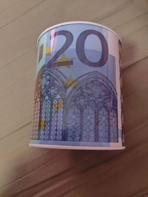 Κουμπαράς 20ευρω καινούργιος