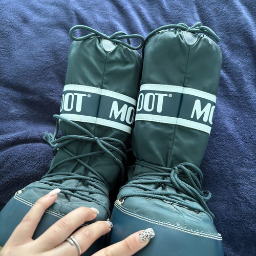 Moon Boot boots like new, size 42-44, green