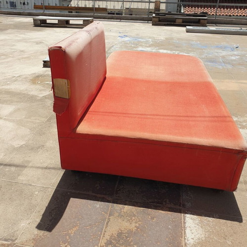 Sofa used, sturdy construction, dimensions 1.55x0.62x0.75 m