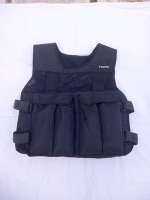 Toorx weighted vest 10kg like new with adjustable weights