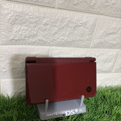 3D printed stand for Nintendo DS XL