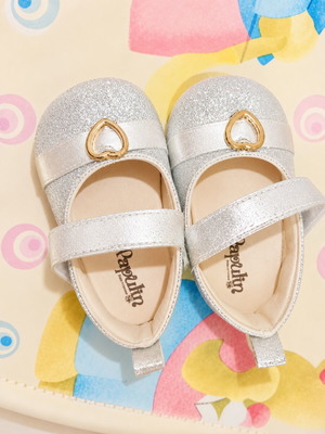 Papulin Baby Shoes Size 18 Silver Glitter Like New