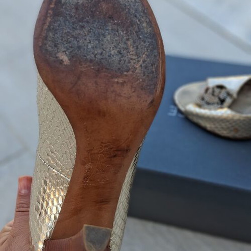 Mariella Burani Metallic Gold Peep-Toe Pumps Size 39 like new