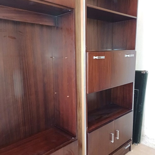 Living room unit used, 4 parts, wenge color