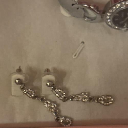 Watch, ring and long earrings set, grey