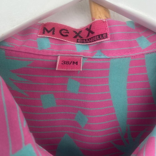 Mexx shirt large, pink and green