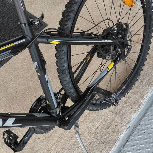 Ideal Strobe Disc 26" Alloy Mountain Bike, 24-speed Shimano
