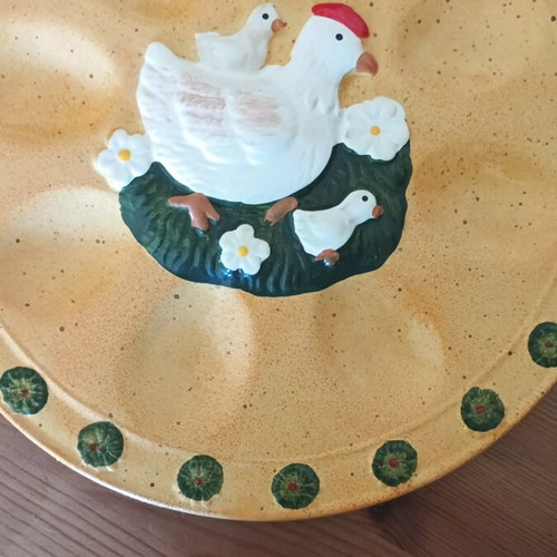 Ceramic decorative platter with hen and chick rustic design new