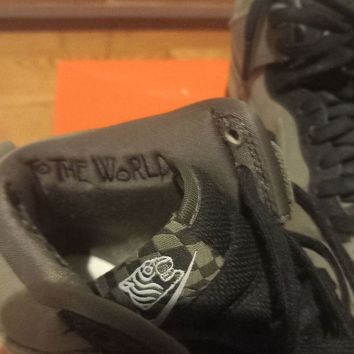 Nike Dunk x Sooulgoods collectible sneakers like new, size 38.5