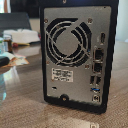 Qnap TS-251+ NAS with 8GB RAM and 8 camera licenses