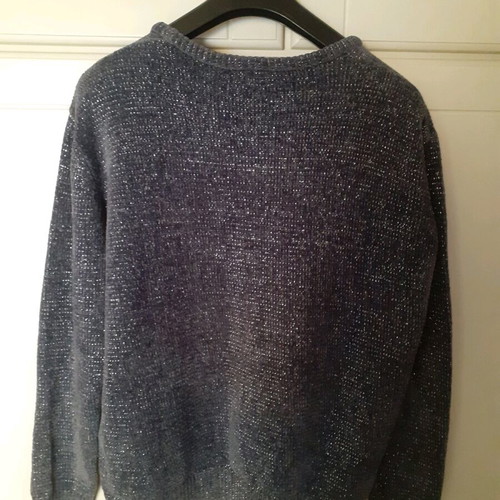 Grey silver pullover like new with silver thread