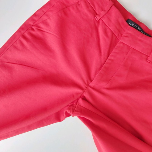 Zara Capri pants used, red, size XS