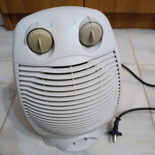 De'Longhi Αερόθερμο Δωματίου Δαπέδου 2000W μεταχειρισμένο