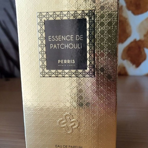 Perris Monte Carlo Essence de Patchouli 100ml like new