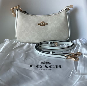 Coach Teri Shoulder Bag in white